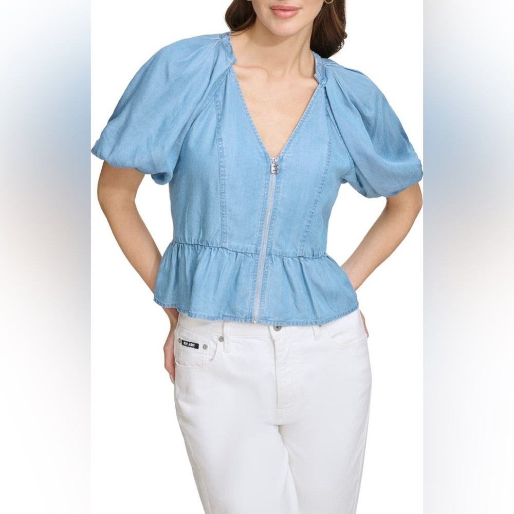 NWT DKNY Front Zip Peplum Chambray Top Puff Sleeve Size Medium Lyocell Blue